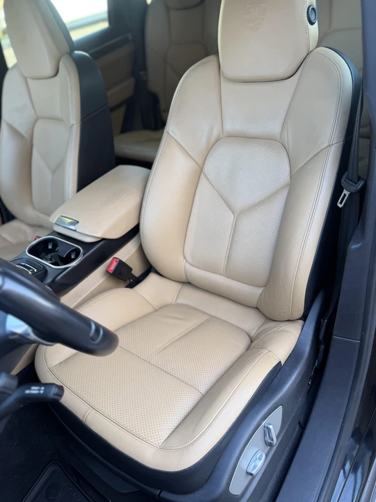 2014 Porsche 958 Cayenne Diesel - Image 20 of 31