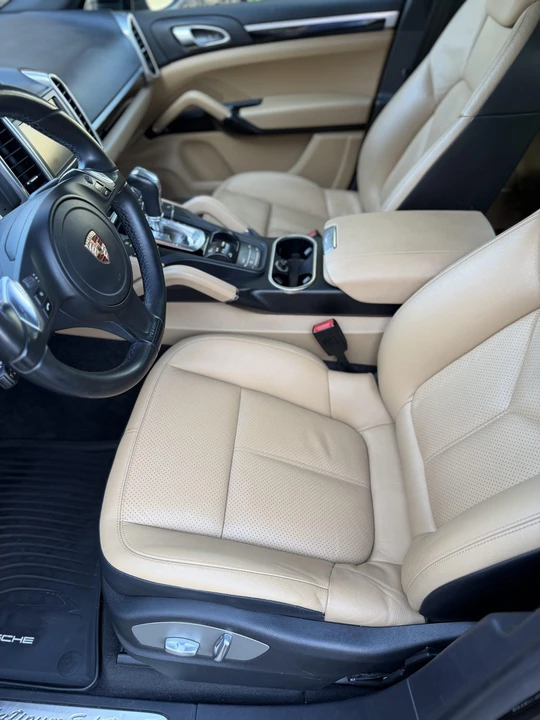 2014 Porsche 958 Cayenne Diesel - Image 19 of 31