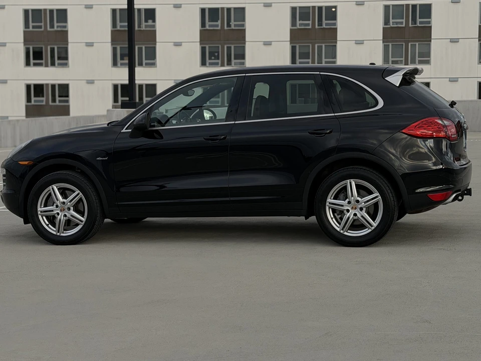 2014 Porsche 958 Cayenne Diesel - Image 9 of 31