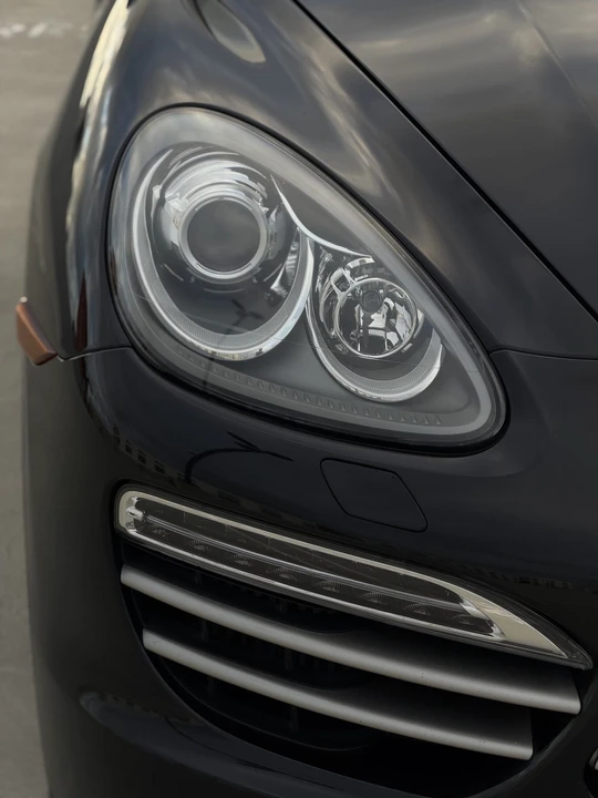 2014 Porsche 958 Cayenne Diesel - Image 13 of 31