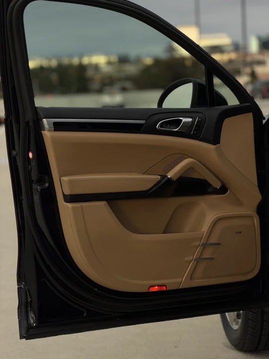 2014 Porsche 958 Cayenne Diesel - Image 16 of 31