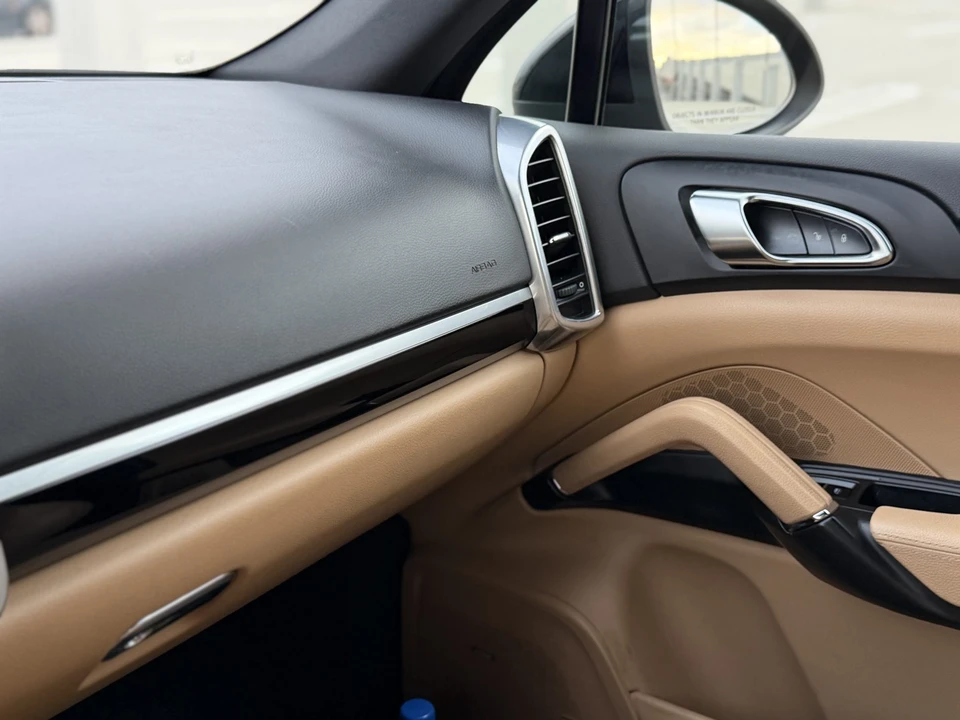 2014 Porsche 958 Cayenne Diesel - Image 26 of 31