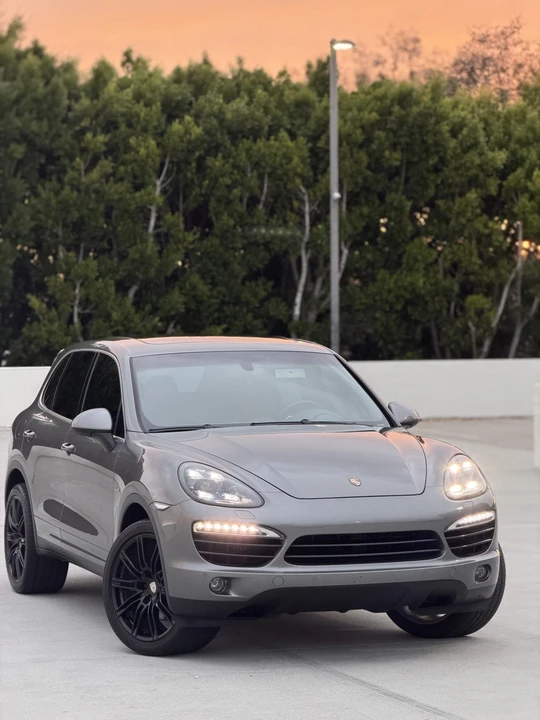 2014 Porsche - Image 25 of 31