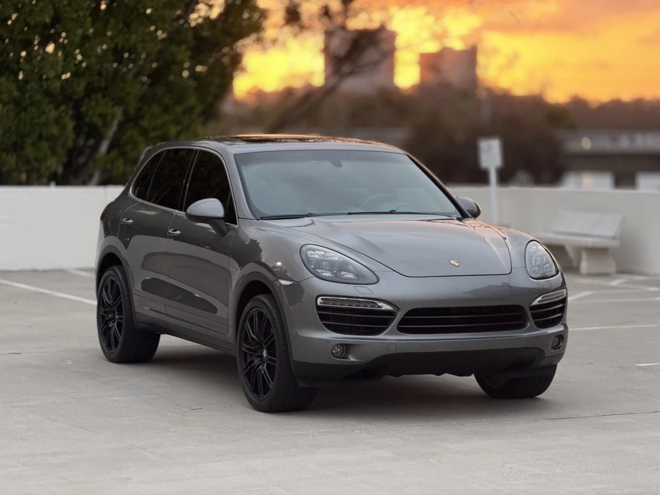 2014 Porsche - Image 22 of 31