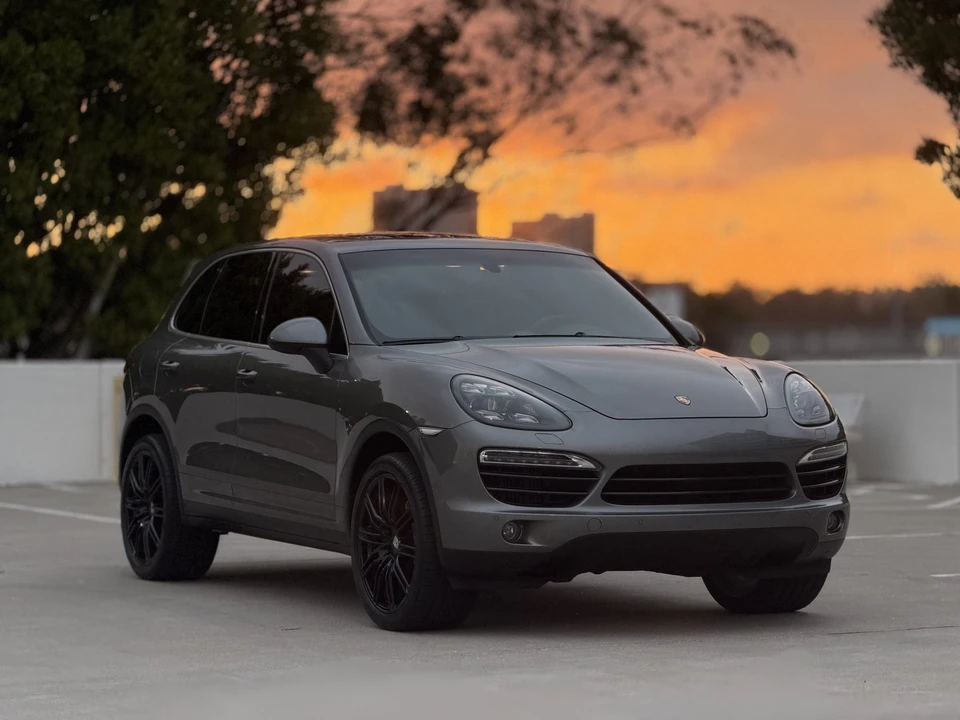 2014 Porsche - Image 21 of 31