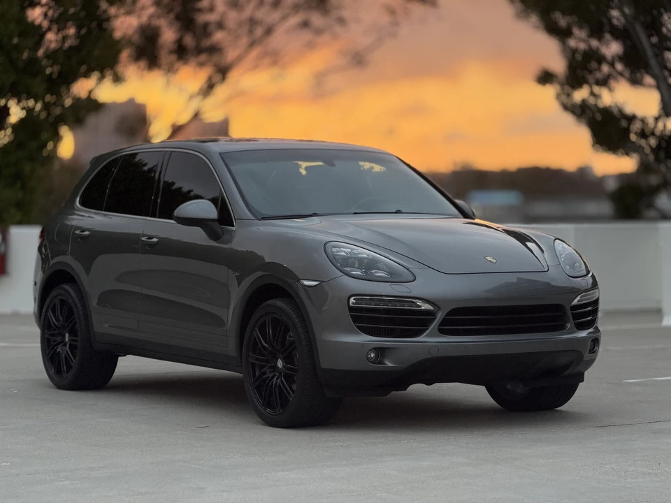 2014 Porsche - Image 18 of 31
