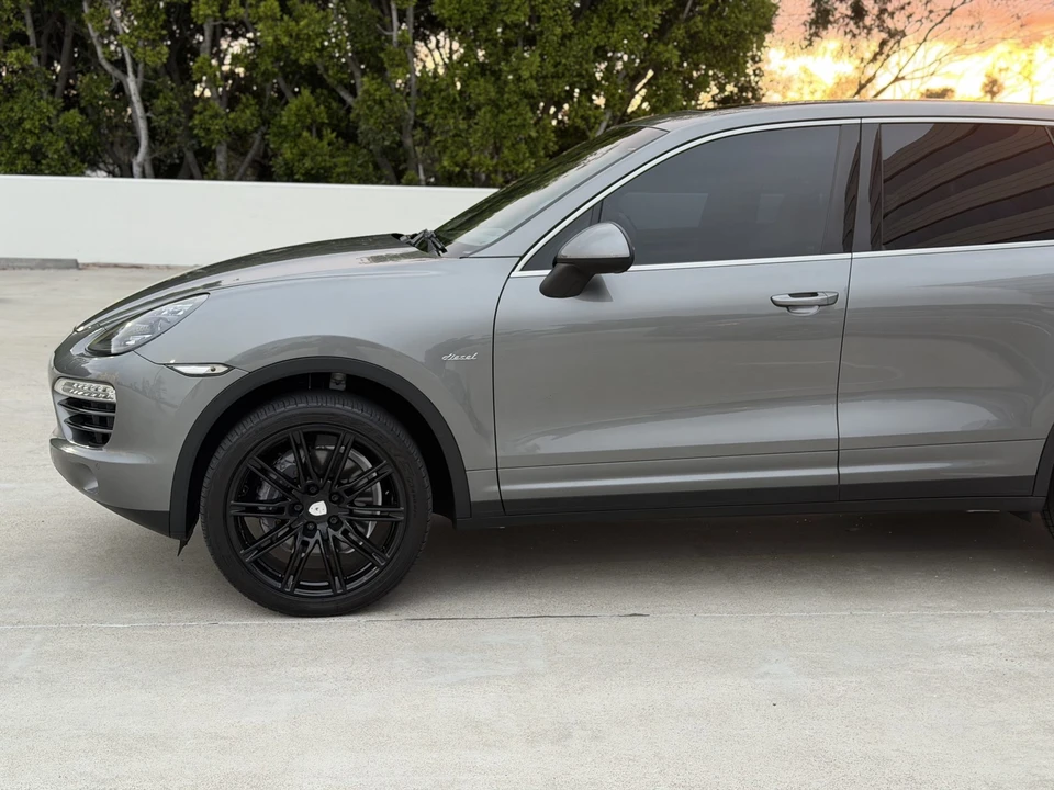 2014 Porsche - Image 30 of 31