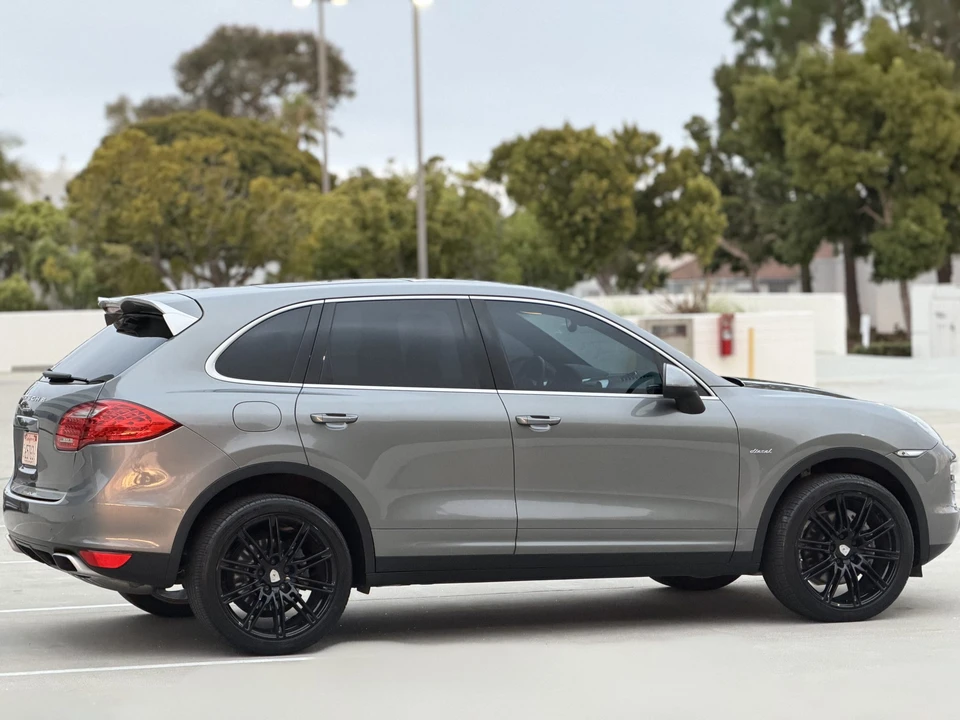 2014 Porsche - Image 16 of 31