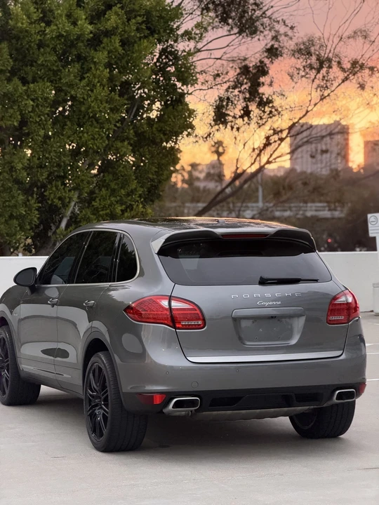 2014 Porsche - Image 13 of 31