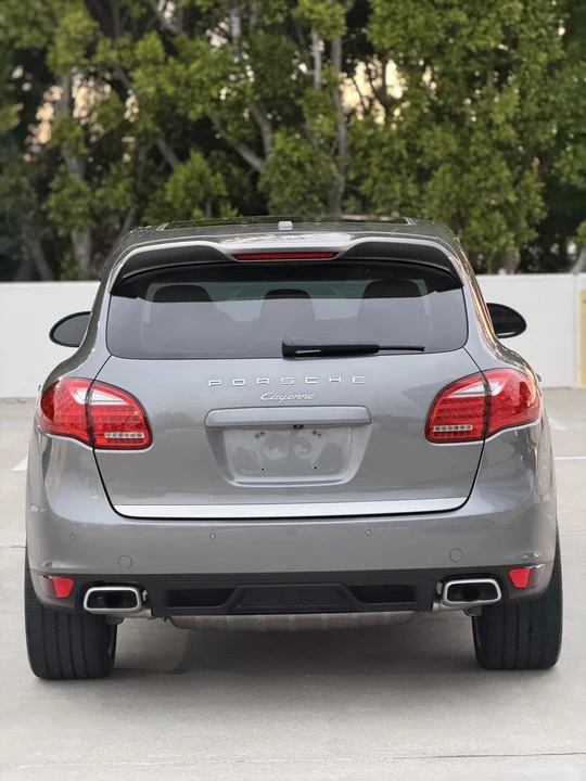 2014 Porsche - Image 15 of 31