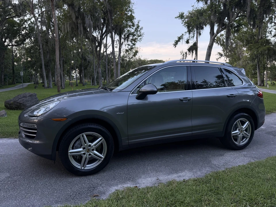 2014 Porsche 958 Cayenne Diesel - Image 12 of 31