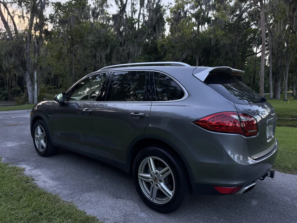 2014 Porsche 958 Cayenne Diesel - Image 15 of 31