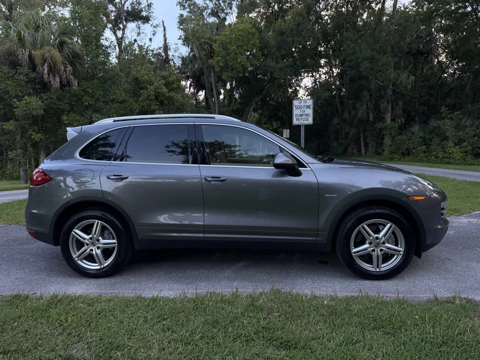 2014 Porsche 958 Cayenne Diesel - Image 23 of 31