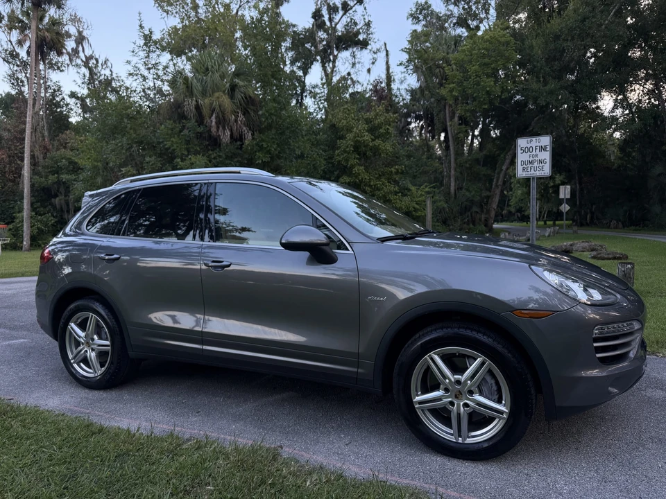 2014 Porsche 958 Cayenne Diesel - Image 24 of 31
