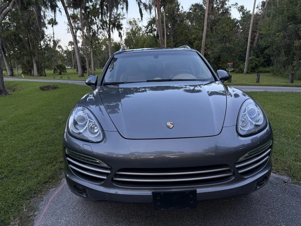 2014 Porsche 958 Cayenne Diesel - Image 30 of 31