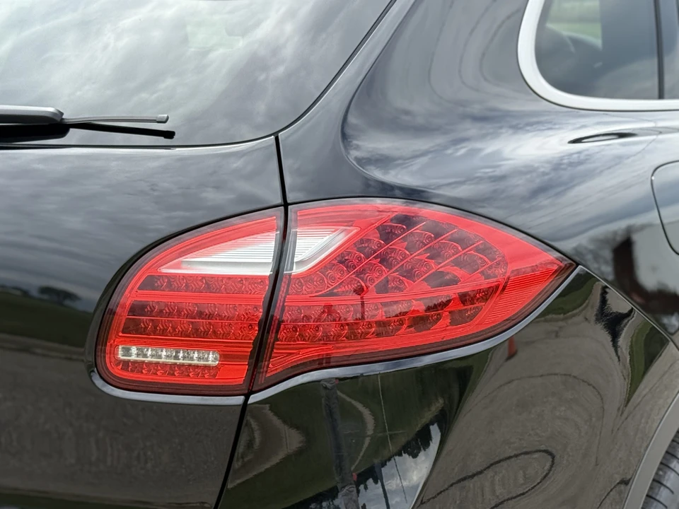 2014 Porsche 958 Cayenne Diesel - Image 27 of 31