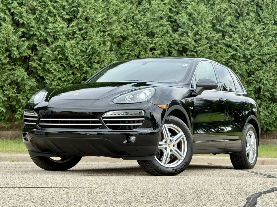 2014 Porsche 958 Cayenne Diesel - Image 2 of 31
