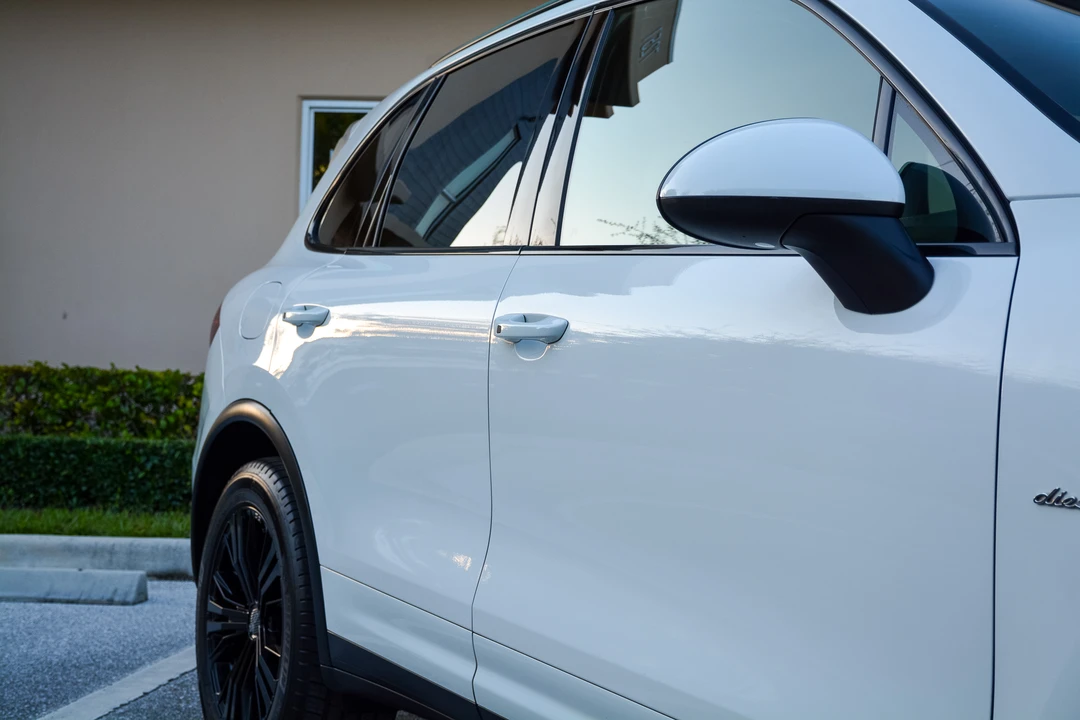 2014 Porsche 958 Cayenne Diesel - Image 24 of 31