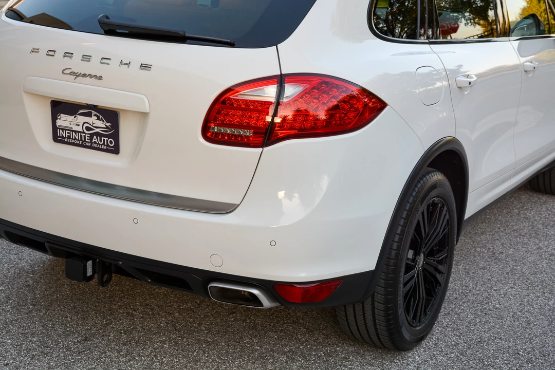 2014 Porsche 958 Cayenne Diesel - Image 28 of 31