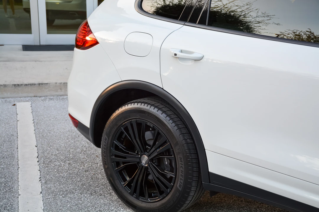 2014 Porsche 958 Cayenne Diesel - Image 27 of 31