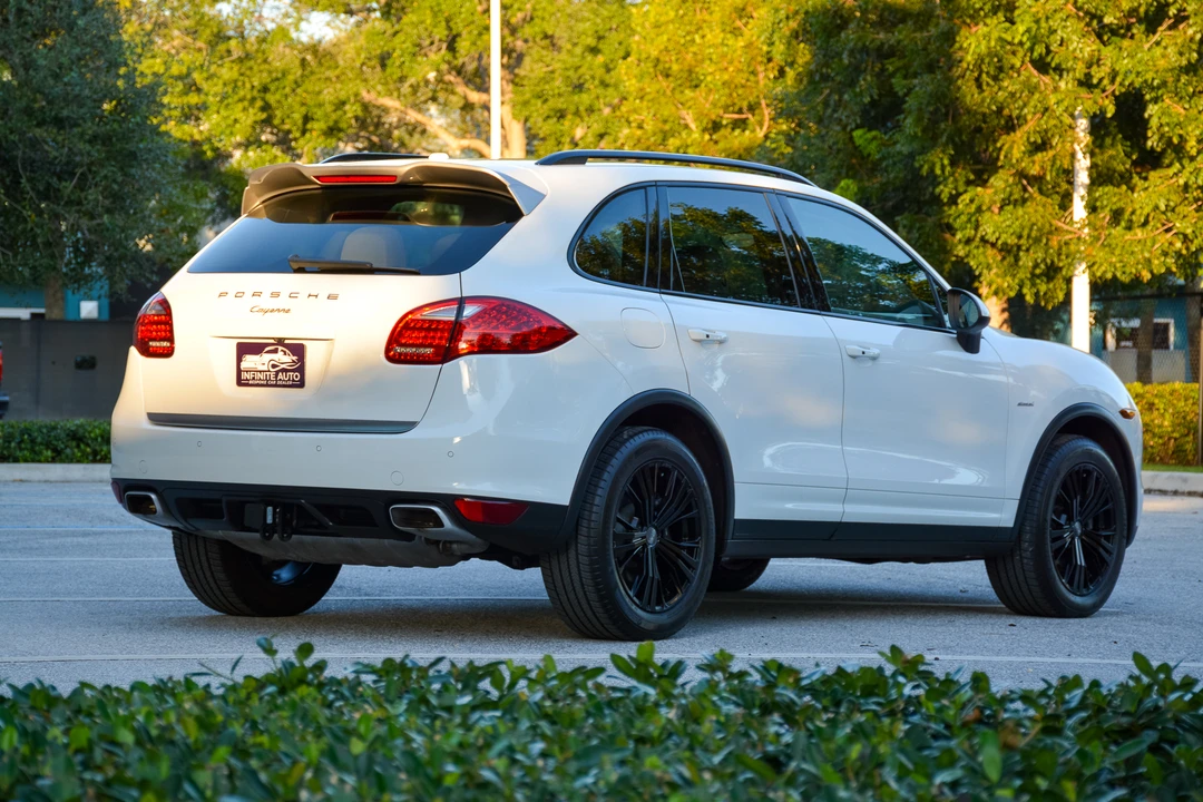 2014 Porsche 958 Cayenne Diesel - Image 12 of 31