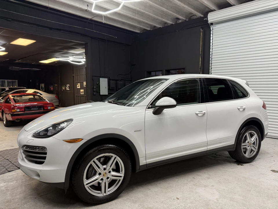 2014 Porsche 958 Cayenne Diesel - Image 4 of 31