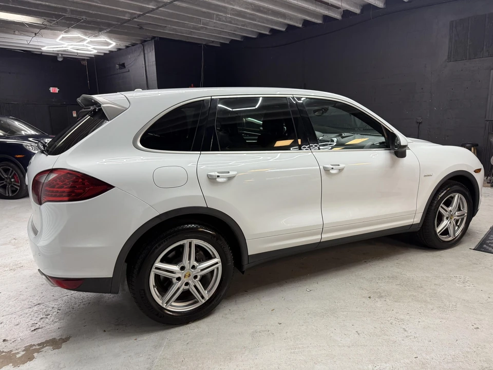 2014 Porsche 958 Cayenne Diesel - Image 19 of 31