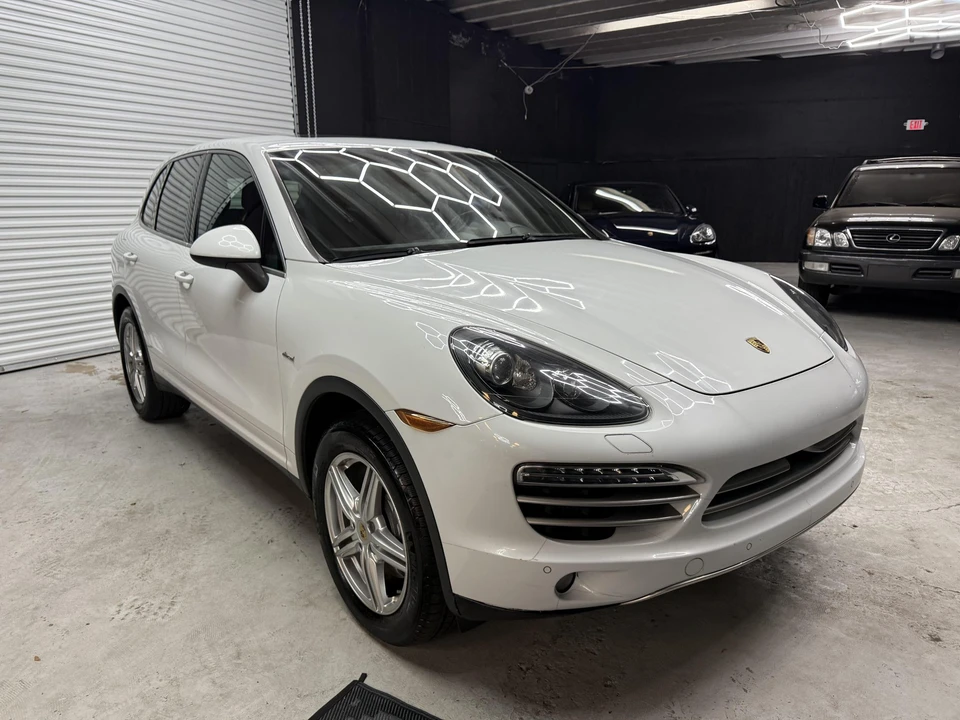 2014 Porsche 958 Cayenne Diesel - Image 14 of 31