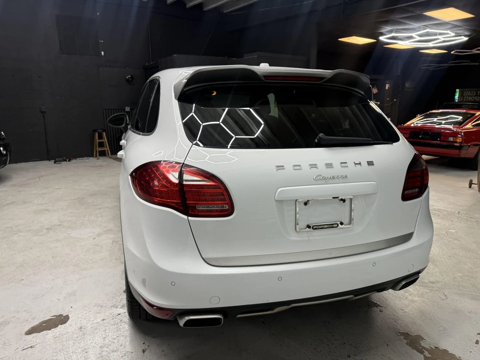 2014 Porsche 958 Cayenne Diesel - Image 24 of 31