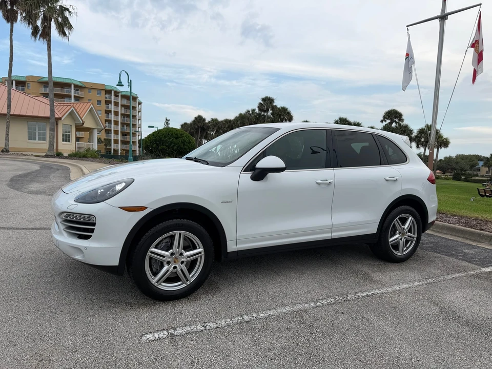 2014 Porsche 958 Cayenne Diesel - Image 5 of 31