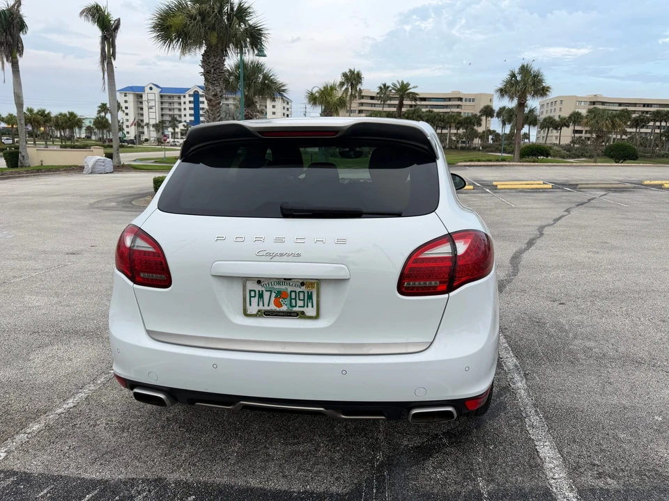 2014 Porsche 958 Cayenne Diesel - Image 27 of 31