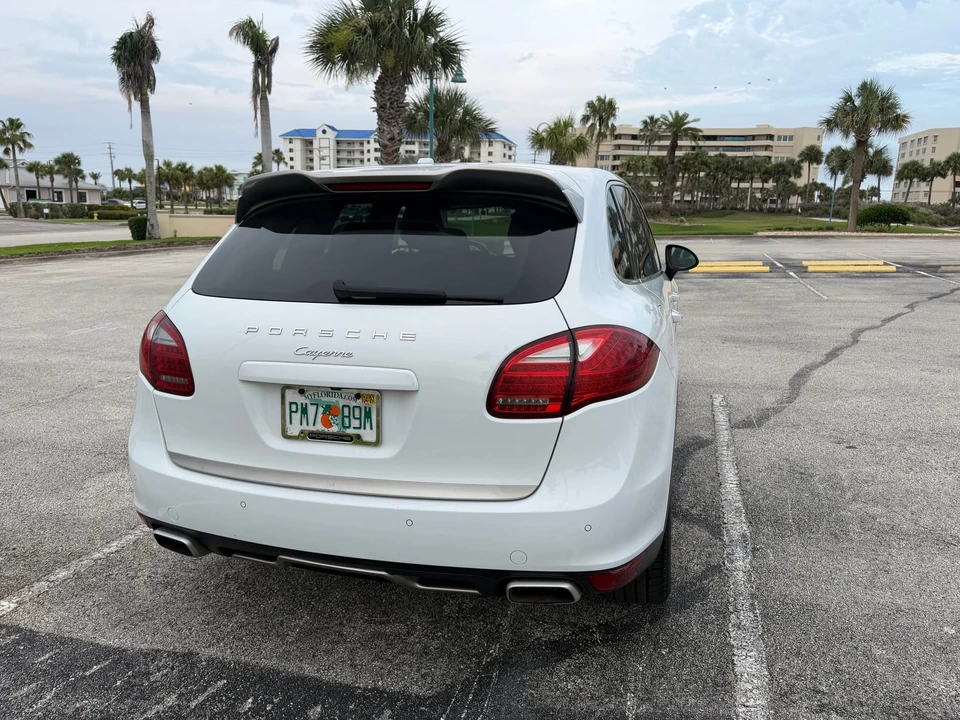 2014 Porsche 958 Cayenne Diesel - Image 28 of 31