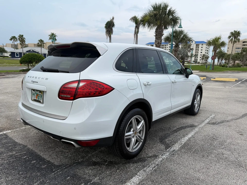 2014 Porsche 958 Cayenne Diesel - Image 31 of 31