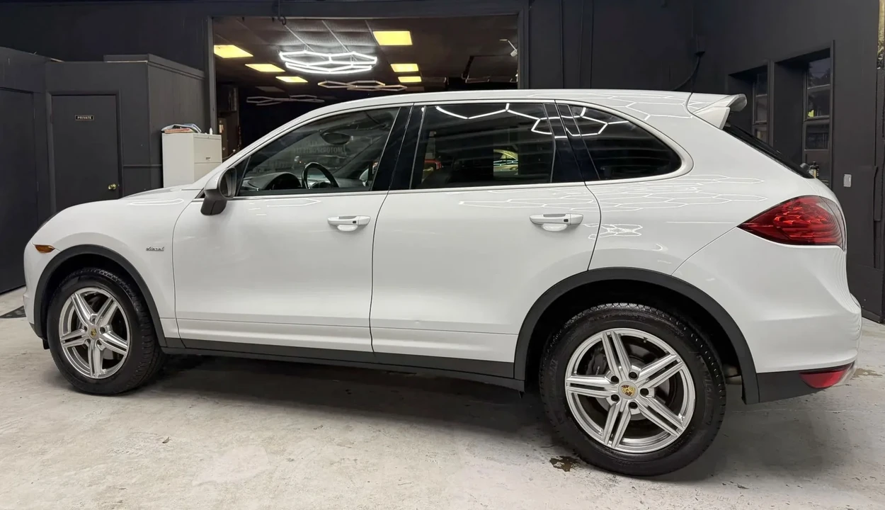 2014 Porsche 958 Cayenne Diesel - Image 7 of 31