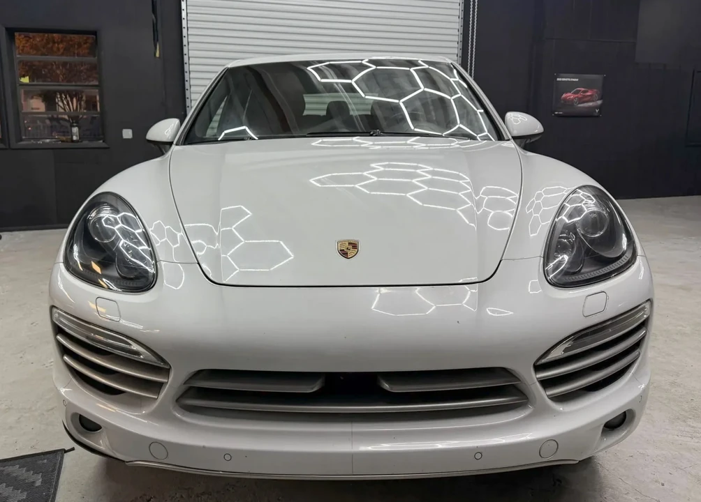 2014 Porsche 958 Cayenne Diesel - Image 25 of 31