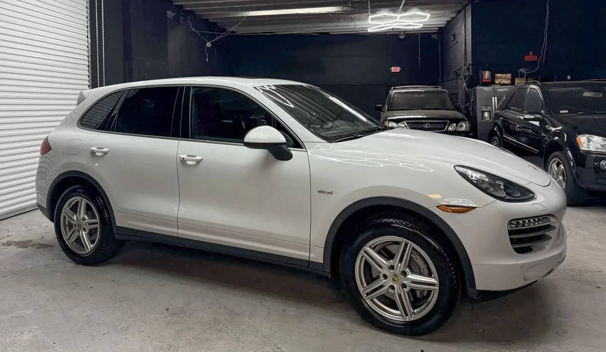 2014 Porsche 958 Cayenne Diesel - Image 20 of 31