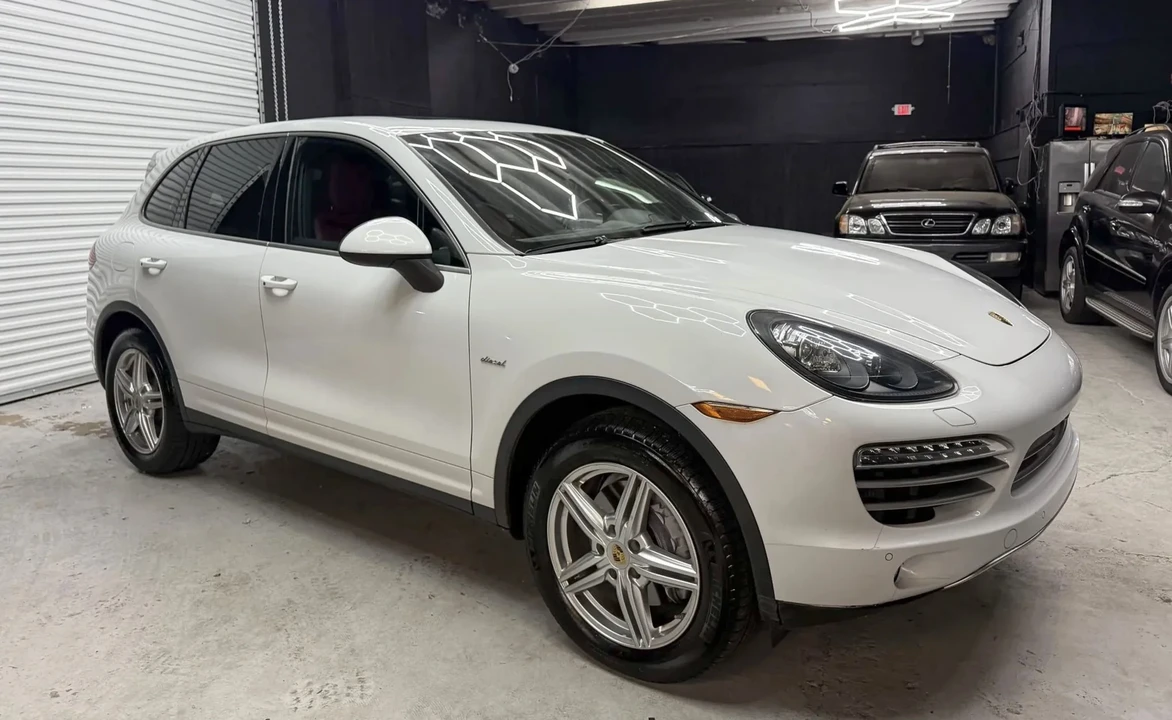 2014 Porsche 958 Cayenne Diesel - Image 21 of 31