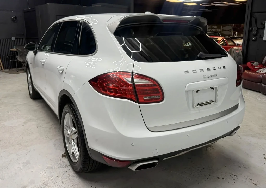 2014 Porsche 958 Cayenne Diesel - Image 12 of 31