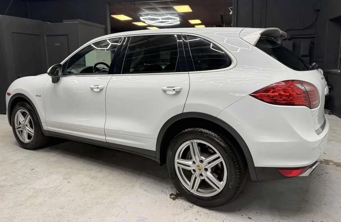 2014 Porsche 958 Cayenne Diesel - Image 8 of 31