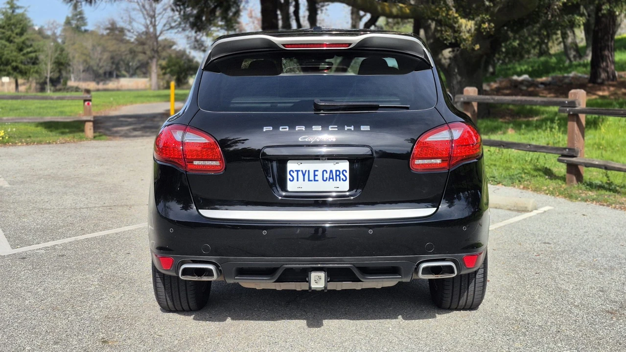 2014 Porsche 958 Cayenne Diesel - Image 16 of 31