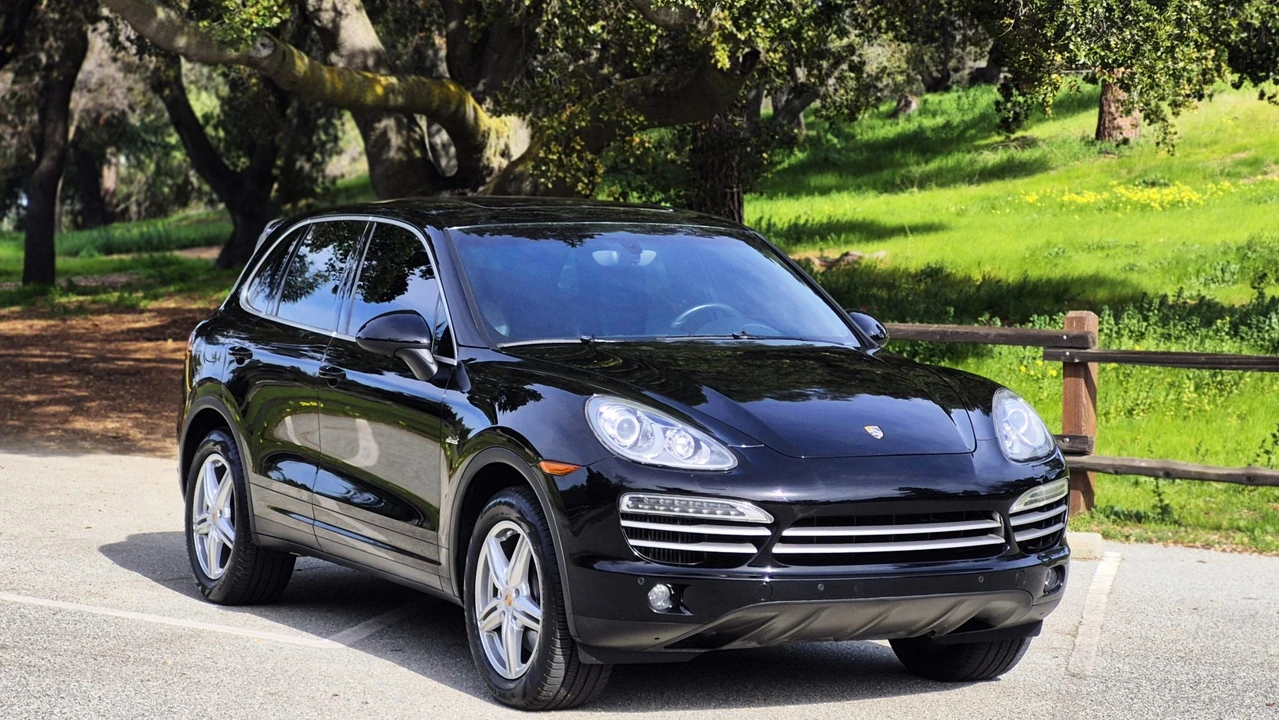 2014 Porsche 958 Cayenne Diesel - Image 26 of 31