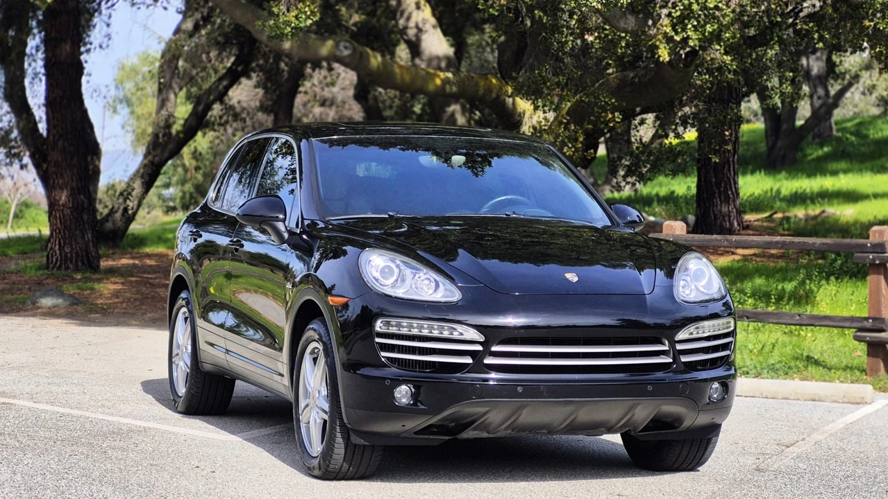 2014 Porsche 958 Cayenne Diesel - Image 30 of 31