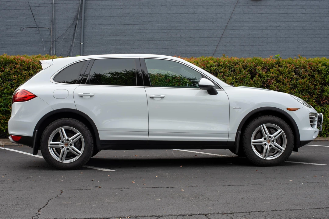 2014 Porsche 958 Cayenne Diesel - Image 3 of 31