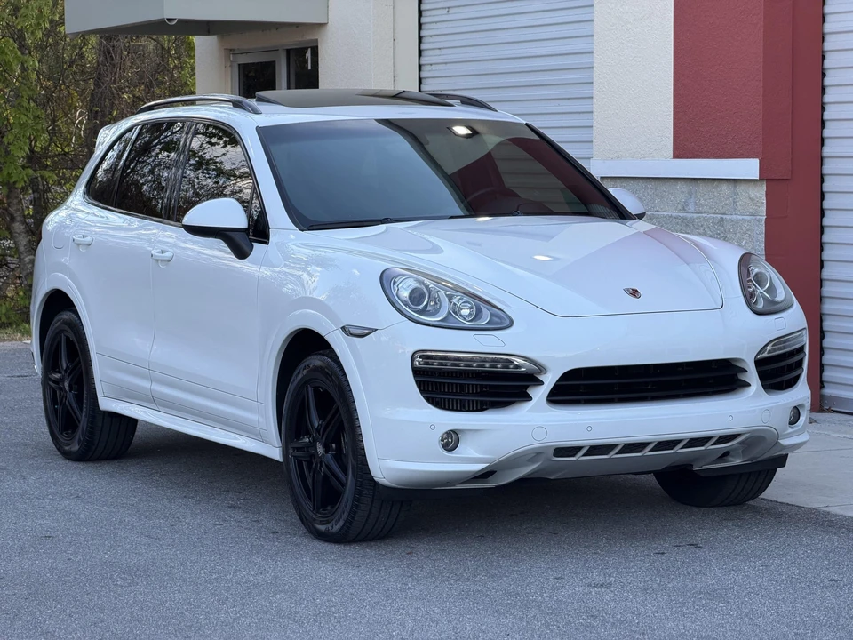 2014 Porsche 958 Cayenne Diesel - Image 8 of 31
