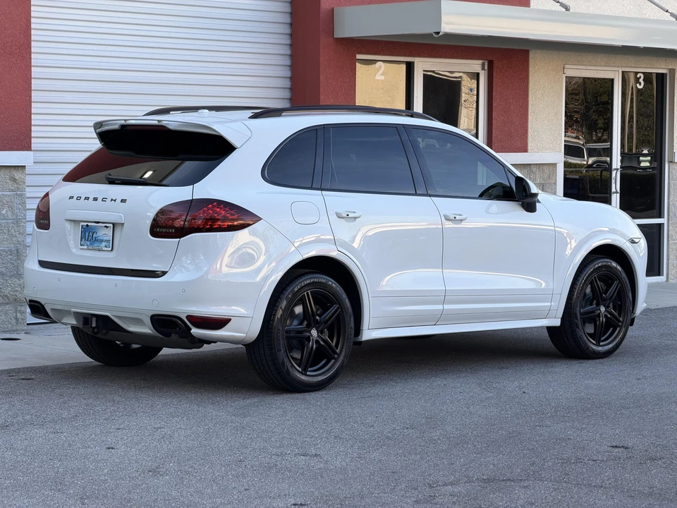 2014 Porsche 958 Cayenne Diesel - Image 14 of 31