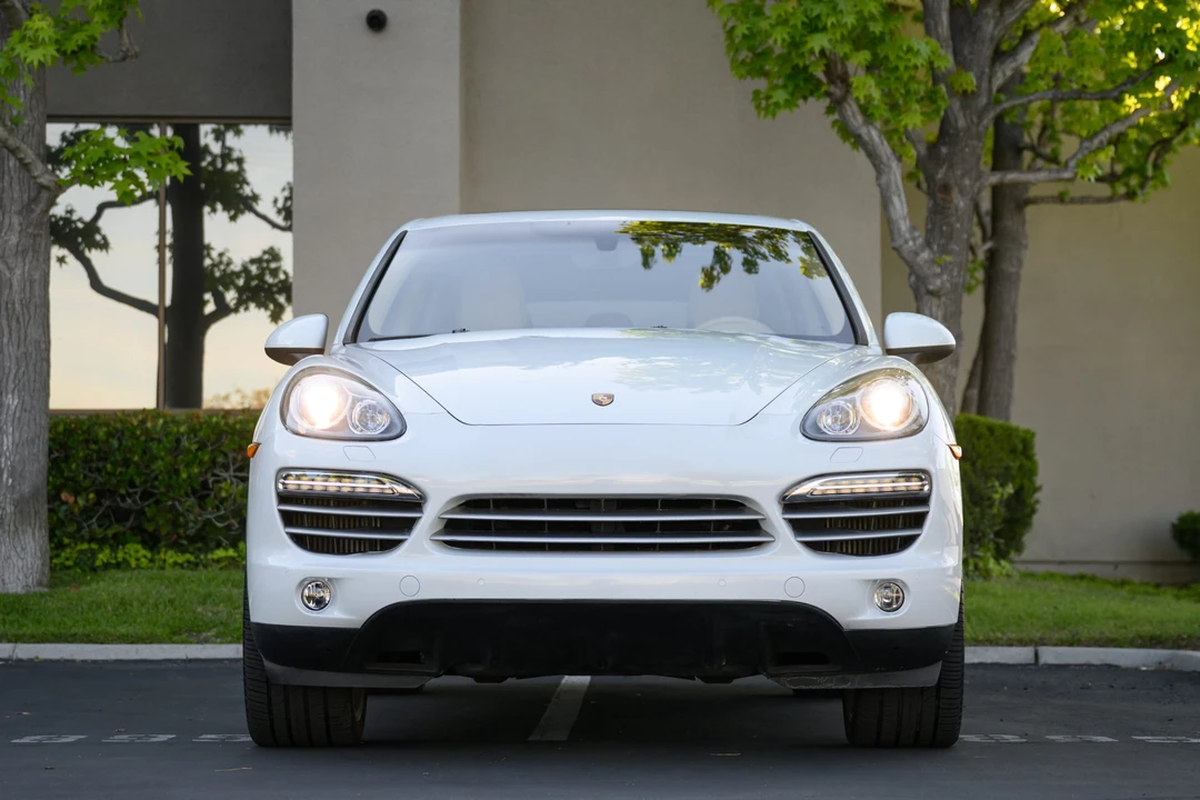 2014 Porsche 958 Cayenne Diesel - Image 18 of 31