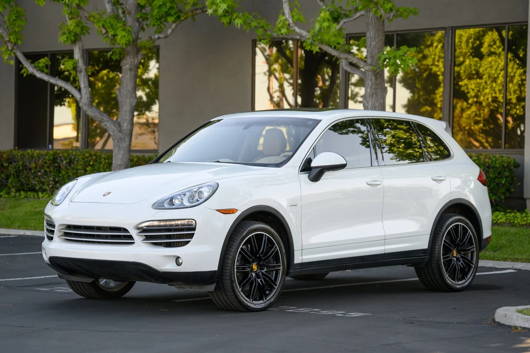 2014 Porsche 958 Cayenne Diesel - Image 3 of 31