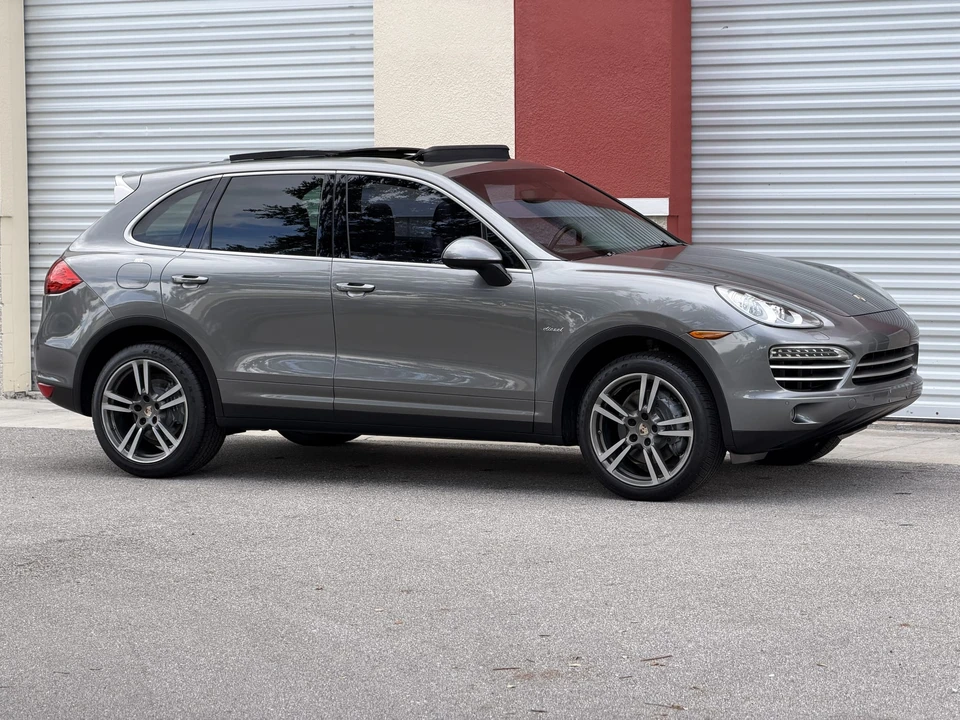 2014 Porsche 958 Cayenne Diesel - Image 21 of 31