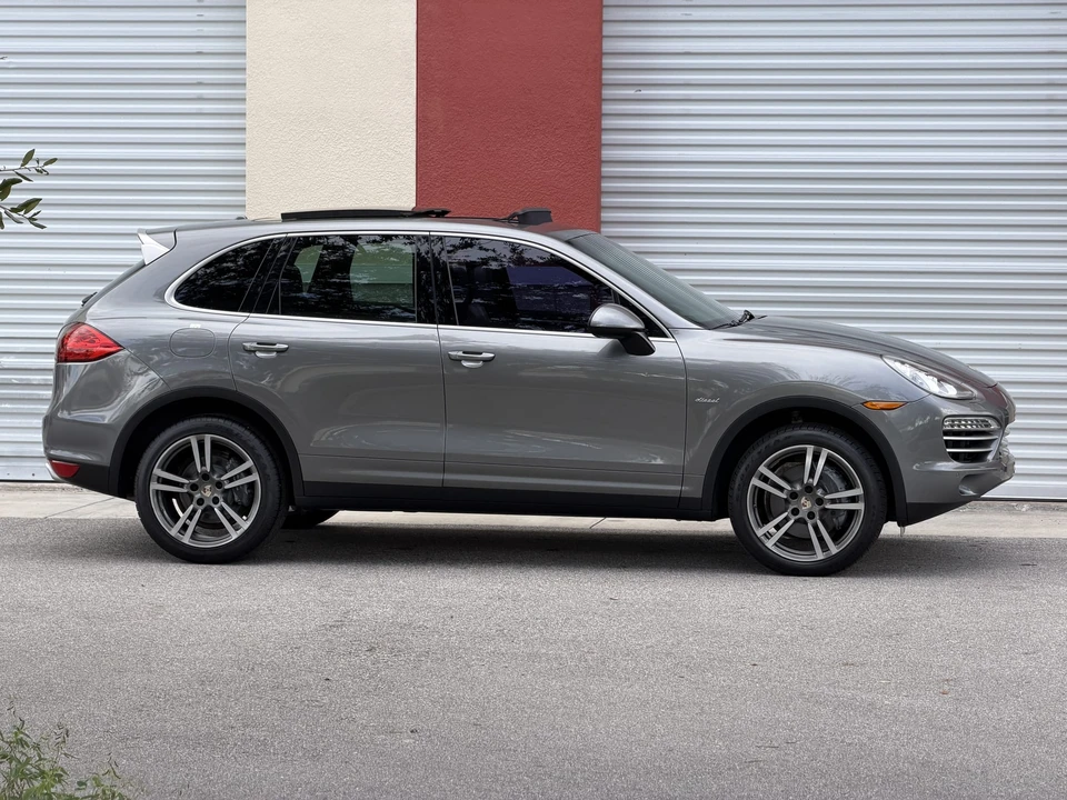 2014 Porsche 958 Cayenne Diesel - Image 19 of 31