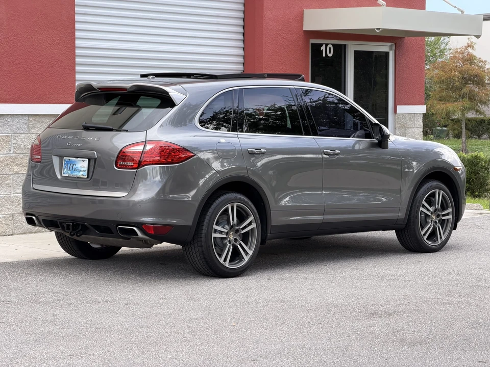 2014 Porsche 958 Cayenne Diesel - Image 17 of 31